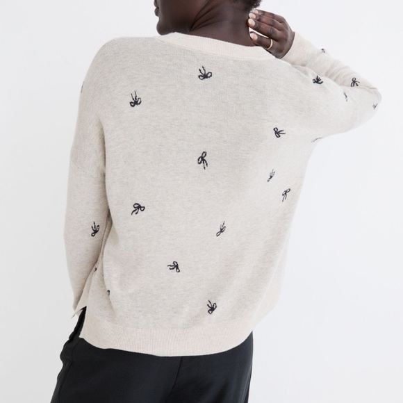 Madewell Womens Bow Jacquard Cream Crewneck Pullover Sweater Sz Medium Preppy - Picture 2 of 10